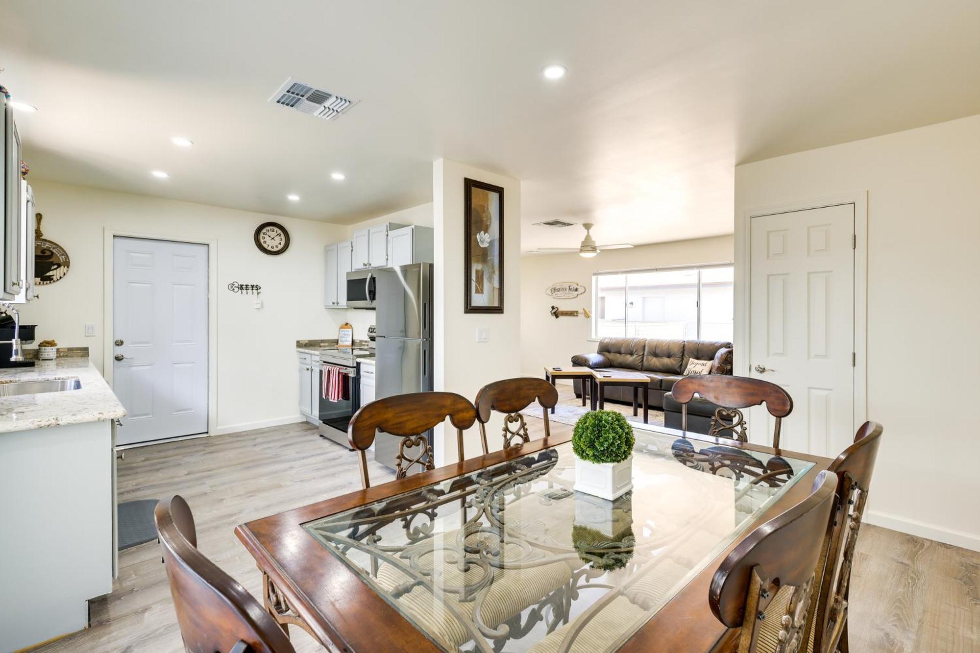 Kingman Vacation Rental With Yard And Fire Pit Dış mekan fotoğraf